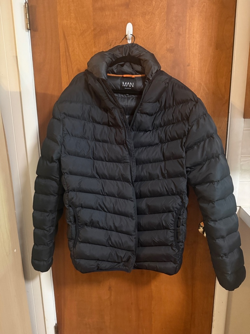 BoohooMAN Black Puffer Jacket with hood